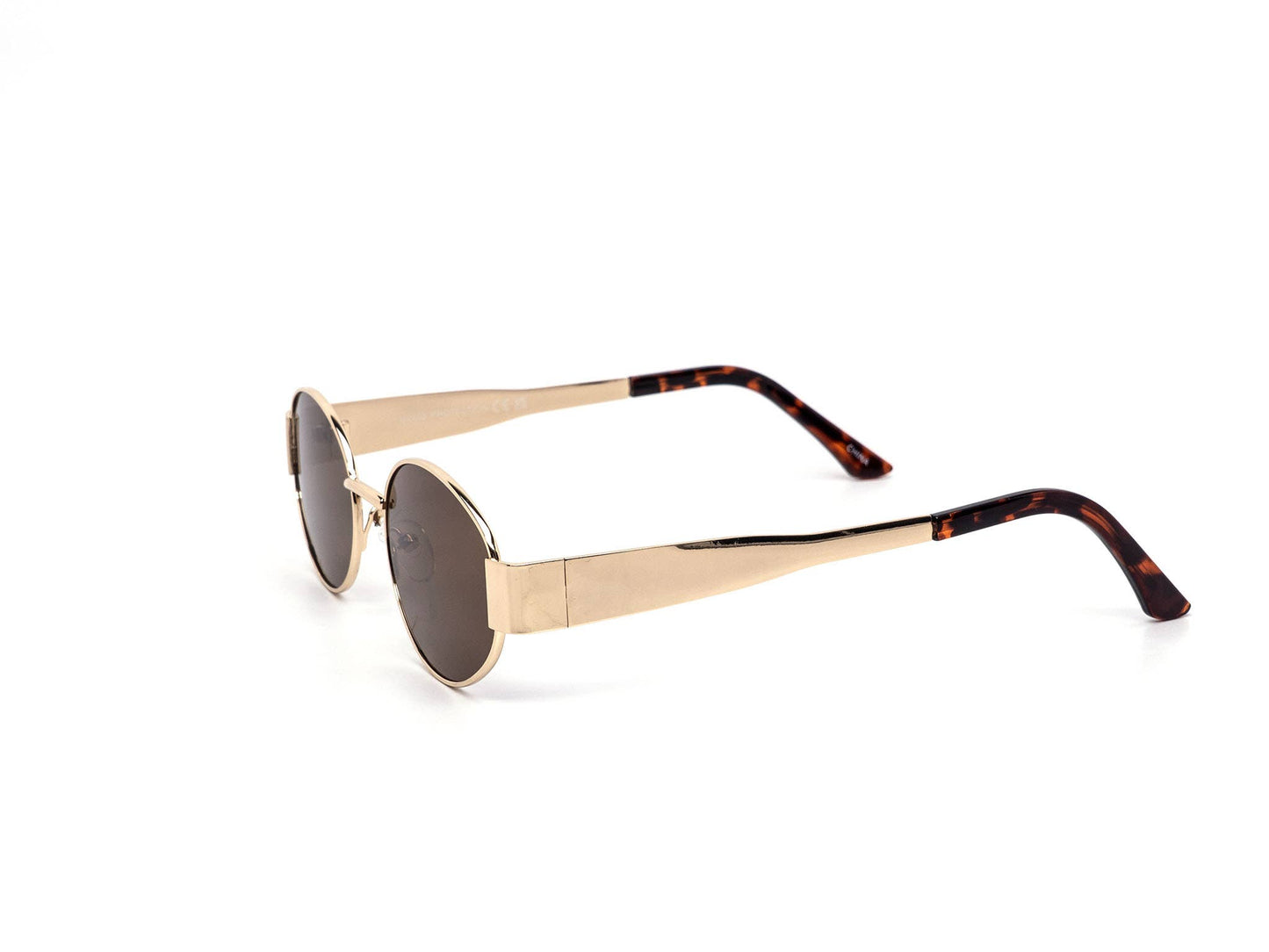 Semi-Oval Metal Temple Street Style Sunglasses